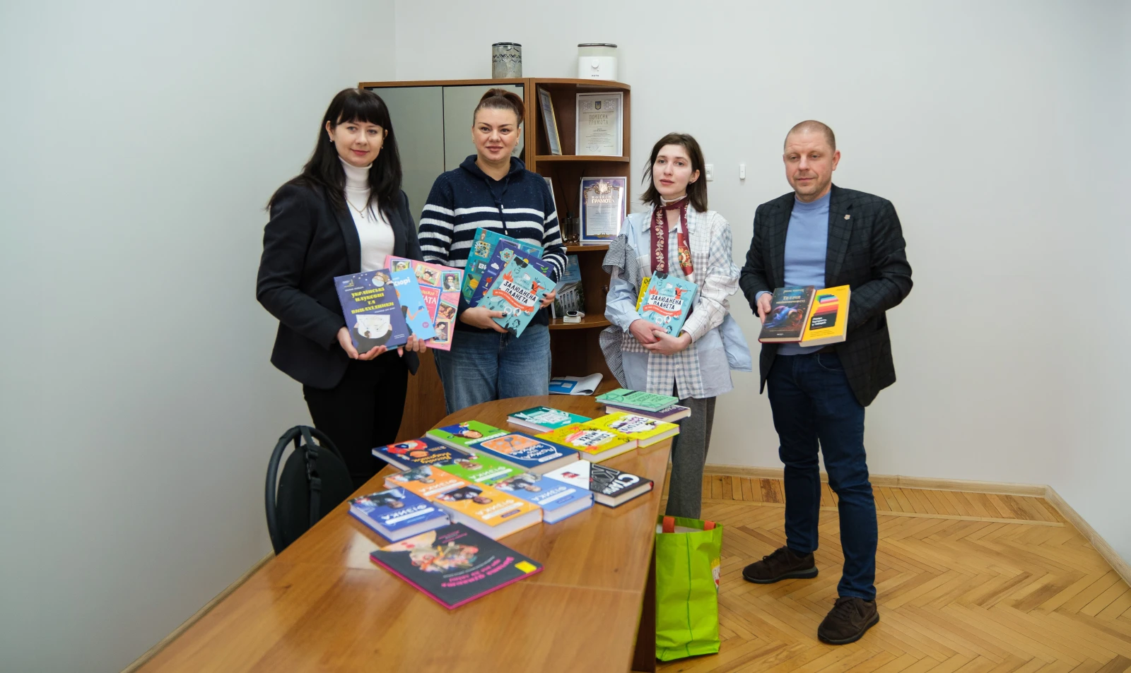 CEMARK підтримав ініціативу до Міжнародного дня дарування книг